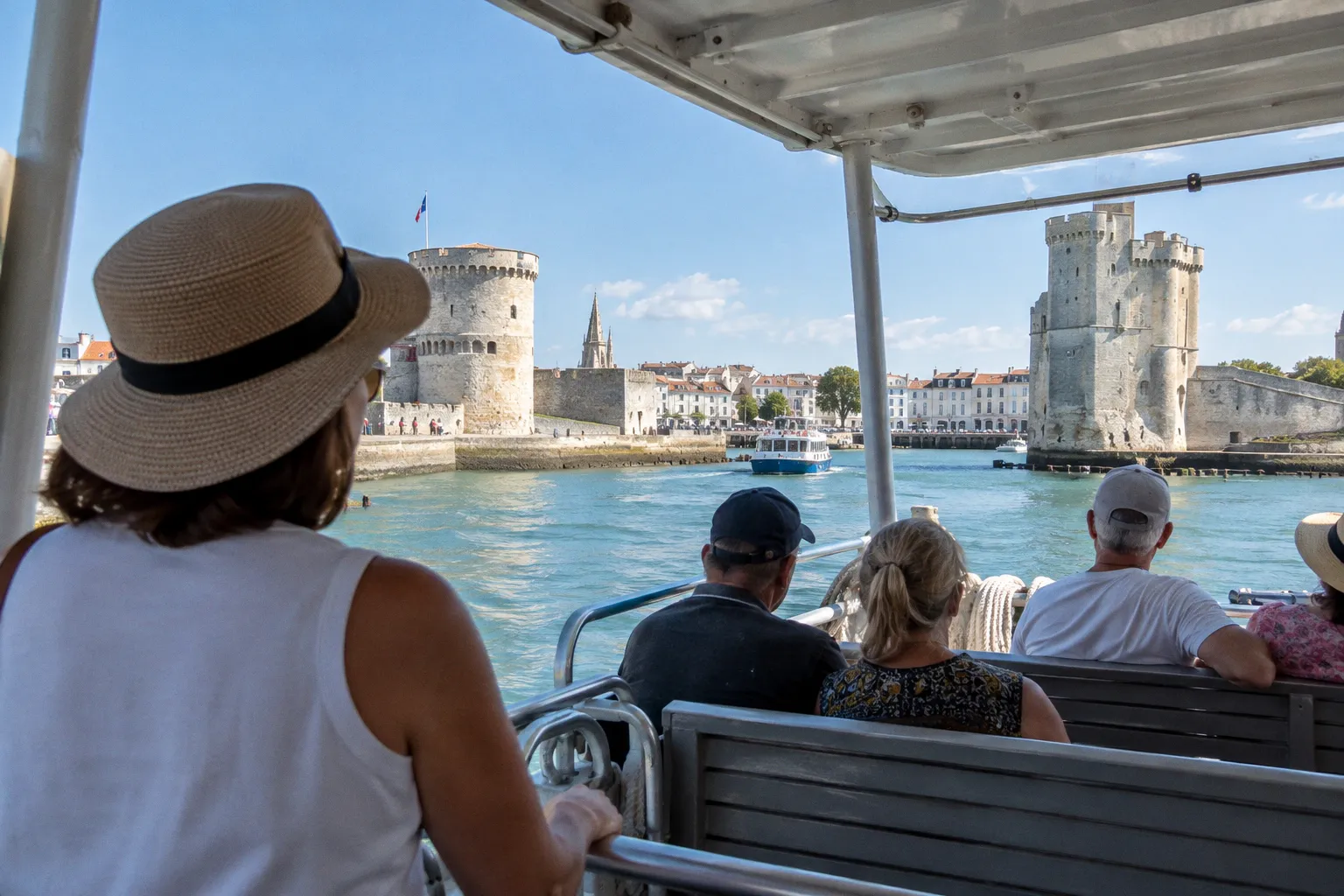 George moots cruises, houseboats to make coast a tourist draw