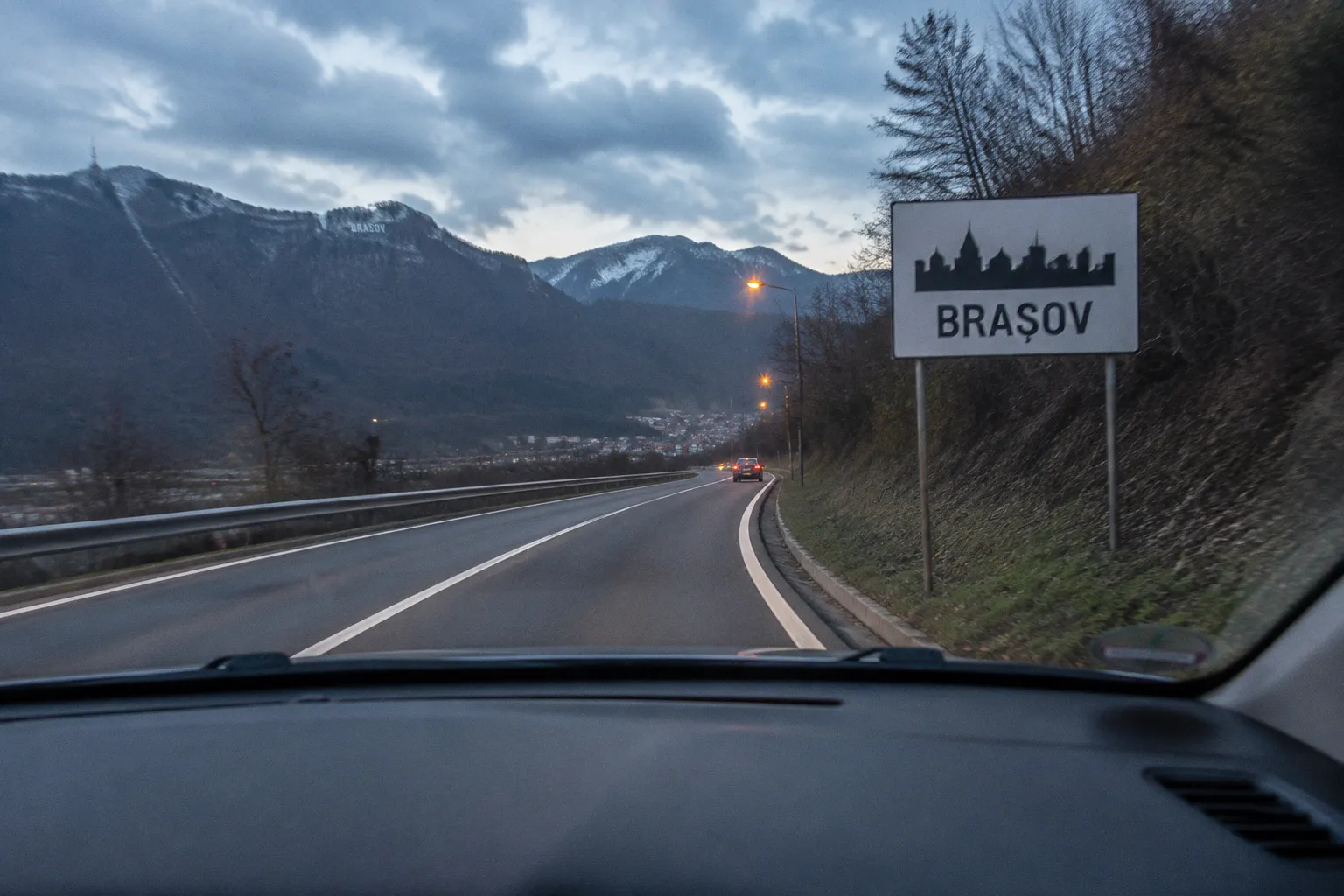 Location de voiture à Brașov (Roumanie) : guide pratique