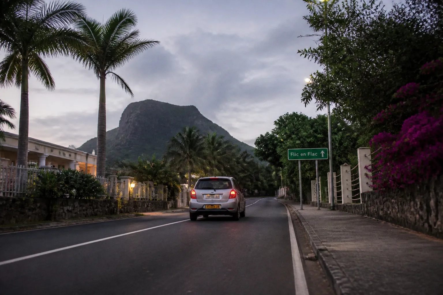 Location de voiture à Flic-en-Flac (Maurice) : le guide pratique