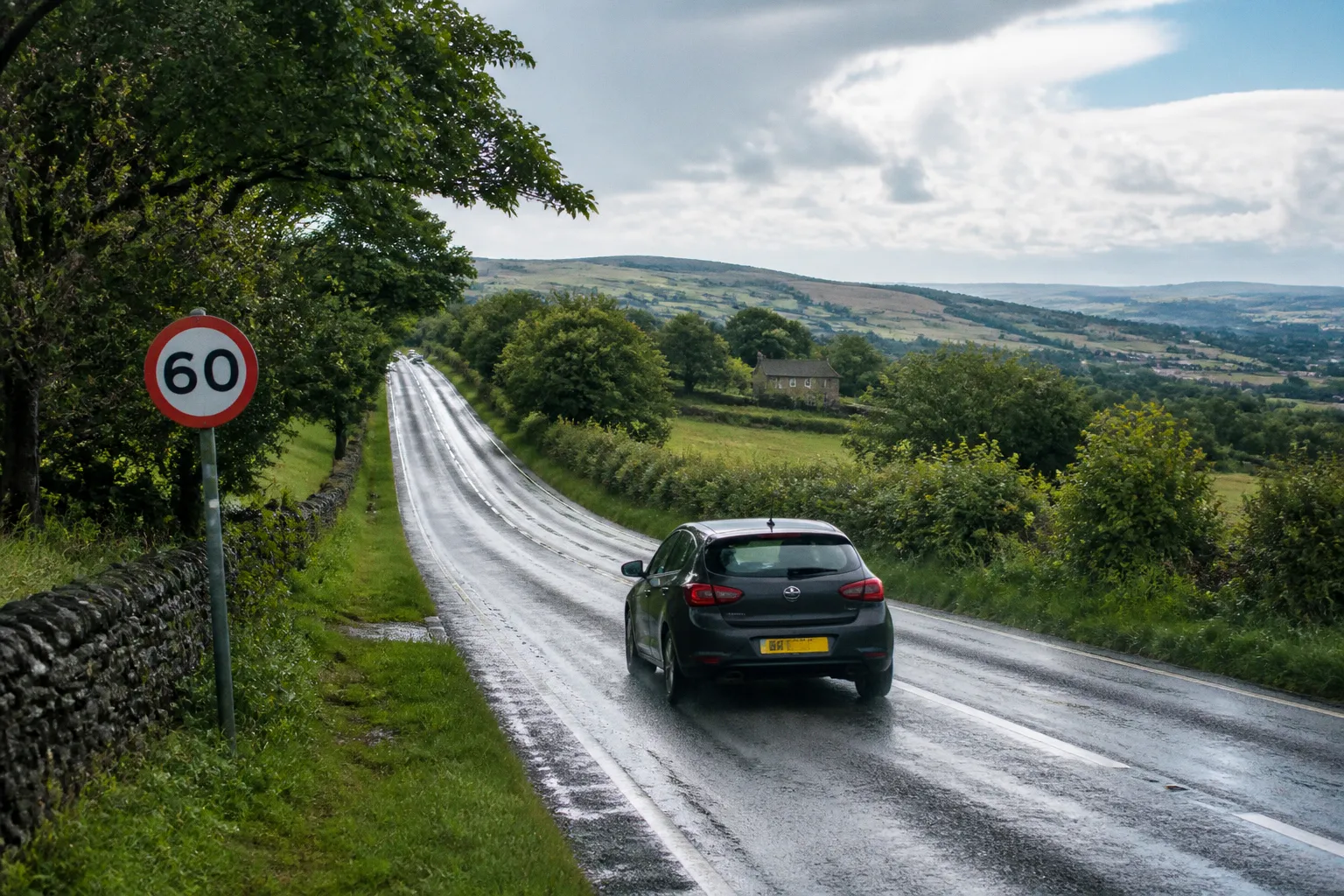 Louer une voiture à Leeds (Royaume-Uni) : guide pratique