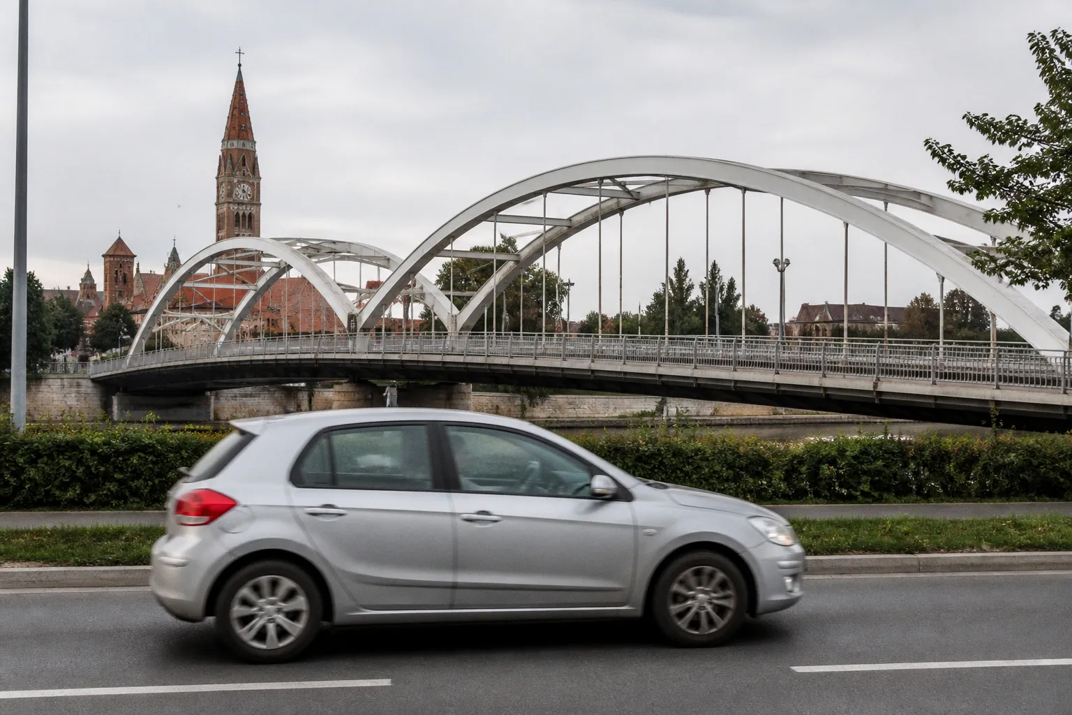 Location de voiture à Szeged (Hongrie) : guide pratique